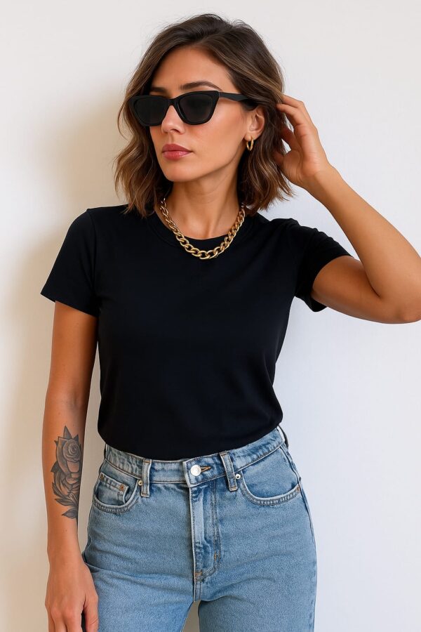 Blusa Feminina Básica Sem Estampa